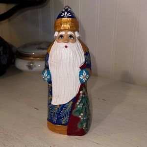 Carved Russian wood Santa Christmas 7 inches